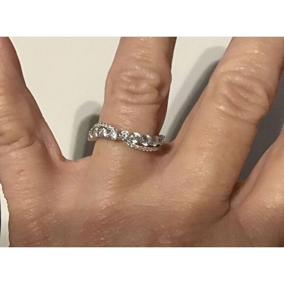 Sparkling White Topaz Crossover Infinity Band Ring Sz 8~.925 Sterling Silver - Picture 3 of 3